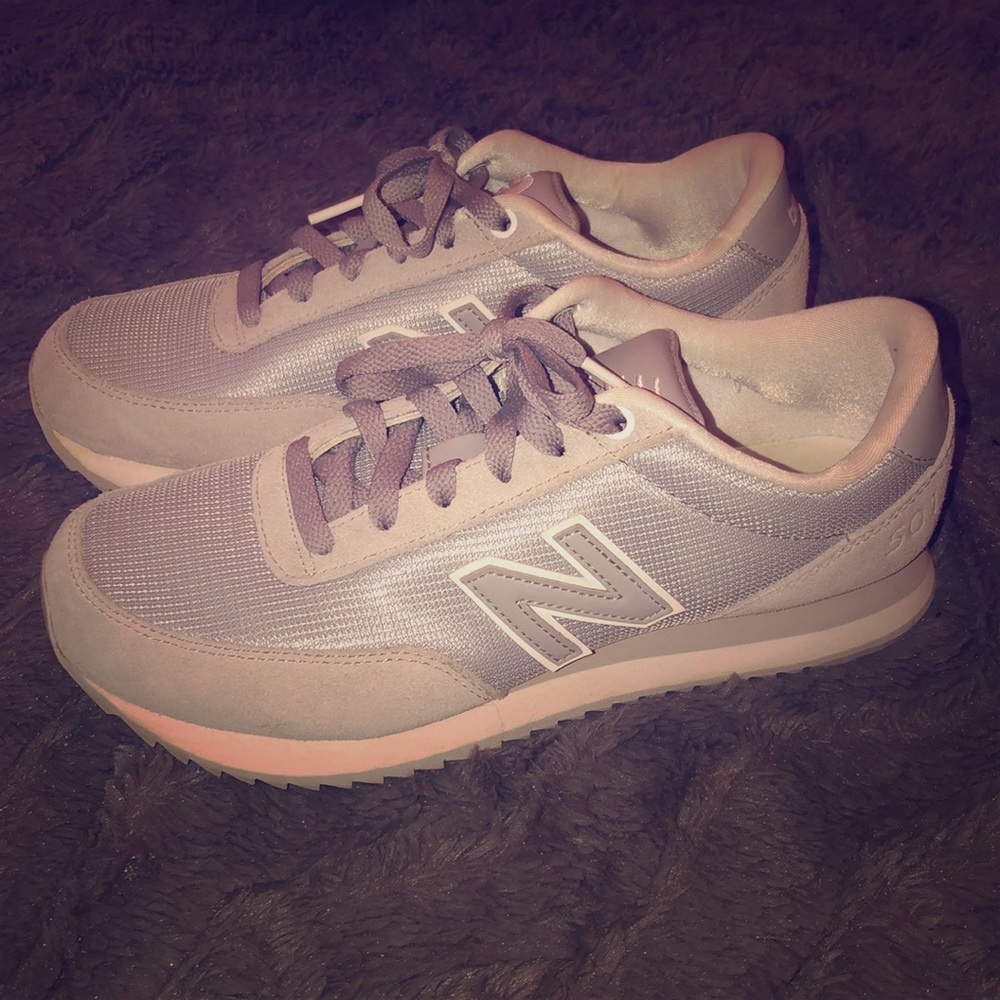 New balance shoes